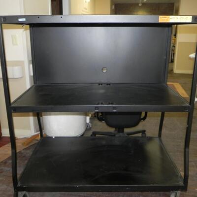 BRETFORD METAL SHELVING ON CASTERS