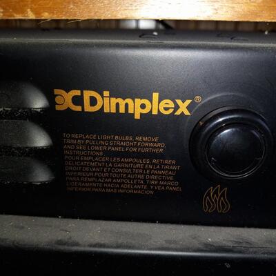 DIMPLEX ELECTRIC FIREPLACE WITH REMOTE
