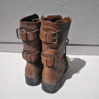 LOT 96 HAILEY JEANS CO. 6M BOOTS