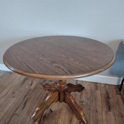 LOT 5 DINING TABLE WITH ONE CHAIR