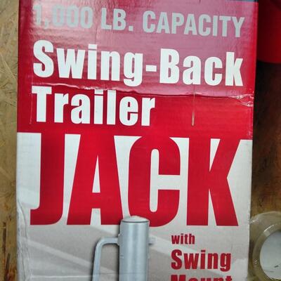 LOT 17 NEW SWING BACK TRAILER JACK