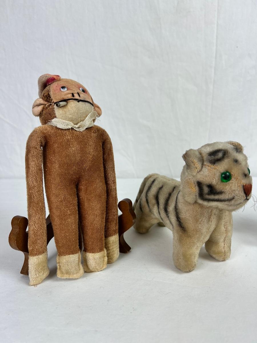154 Vintage Steiff Stuffed Animals & Mohair Tiger & Japan Monkey Stuffed  Animals 