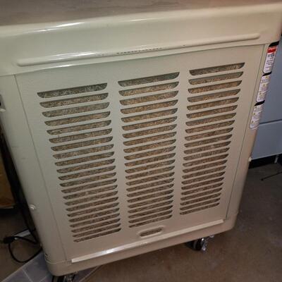 DAYTON AIRE EVAPORATIVE LIKE NEW