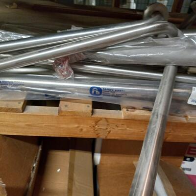 STAINLESS STEEL HOLD BARS