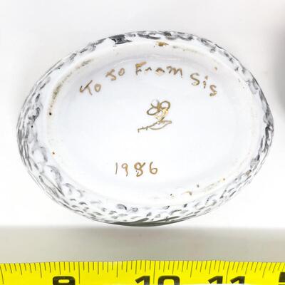 SMALL HAND-PAINTED CHICKEN LIDDED DISH