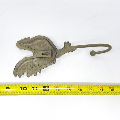 CAST IRON CHICKEN WALL HOOK