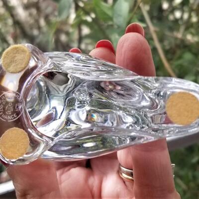 Lot #49  BACCARAT Parrot