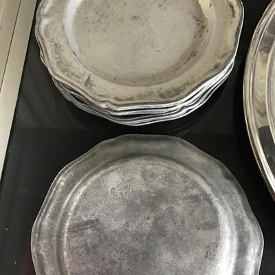 E5 - Silver Trays & Pewter Plates (5)