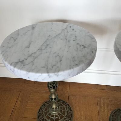 L16 - 2 Reticulated Brass/Marble Top Side Tables