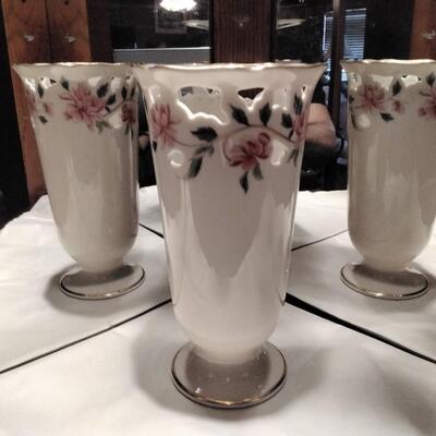 LENOX BARRINGTON COLLECTION VASE 8.5