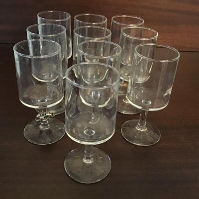 K102 - Set of 10 Wine Glasses