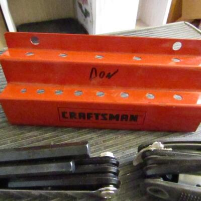 LOT 52  VARIETY OF DRILL BITS AND DRIVER BITS