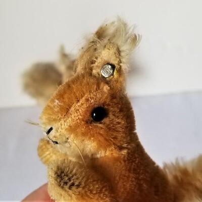 Lot #56  Two Pieces Vintage STEIFF - Mohair Squirrels