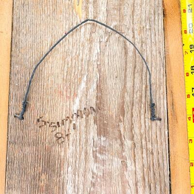 1984 WOMAN W/ GEESE PRIMITIVE ART ON WOOD - SIGNED â€œS. SIMMONSâ€