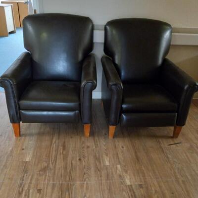 TWO RECLINING CHAIRS