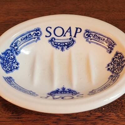 Lot 64: Royal Crownford Staffordshire England Soap Dish
