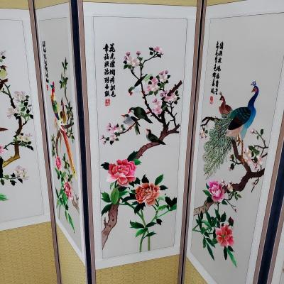 Striking Oriental Screen