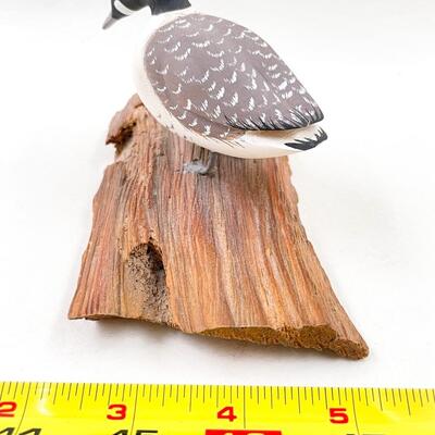 SMALL GOOSE ON LOG WOODEN SCULPTURE