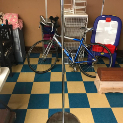 display fixtures:1 silver, metal, purse rack, large round base;60" tall x 19" diameter