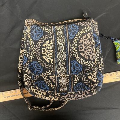 Purses / Handbags: 