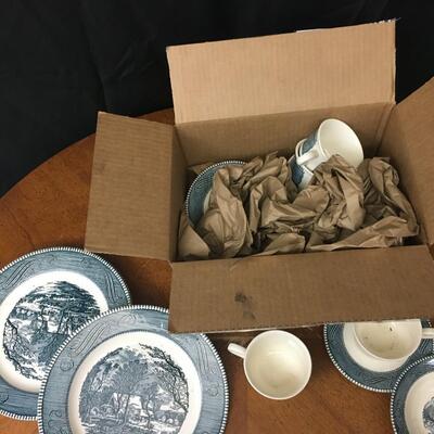 kitchen: Vintage dishes;