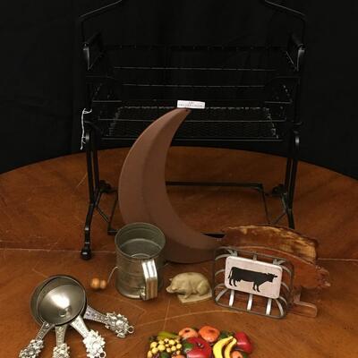 vintage kitchenware: vintage kitchenware and decorative items w/ wired basket;