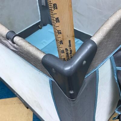 baby : playpen;31 inches tall