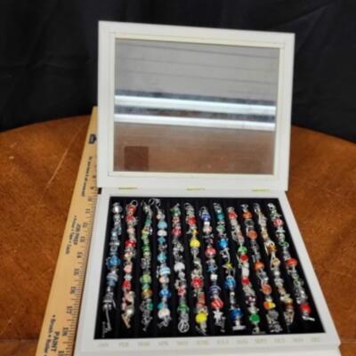 Jewelry:1 Willabee And Ward 
Boxed 12 Month Bracelet Set (Excellent Condition);