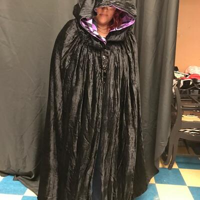 costume:1 Purple Black Hooded Robe;costume