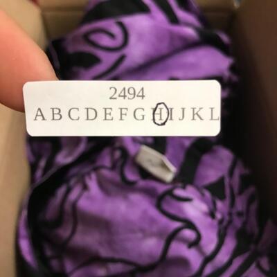 costume:1 Purple Black Hooded Robe;costume
