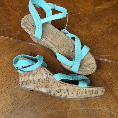 Shoes:2 Size 8 Sandals; Size M tie up shoes;