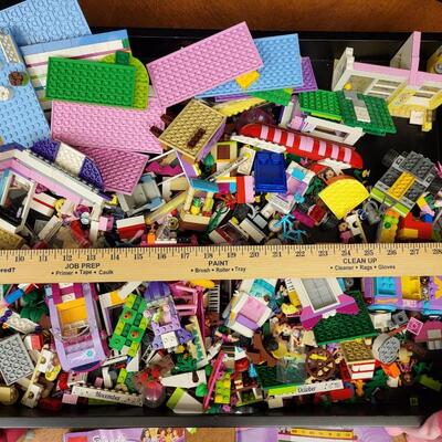 Children: Lego Lot Large collection of LEGOs and misc; (black tray *NOT INCLUDED*);