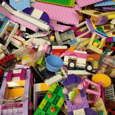 Children: Lego Lot Large collection of LEGOs and misc; (black tray *NOT INCLUDED*);