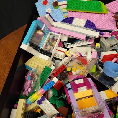 Children: Lego Lot Large collection of LEGOs and misc; (black tray *NOT INCLUDED*);