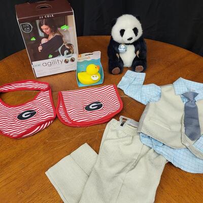 Children:Box lot 24M outfit; bibs, JJ Cole Sling;