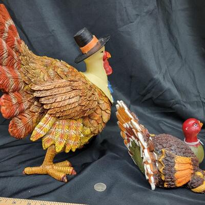 Holiday:2 2 Turkeys;