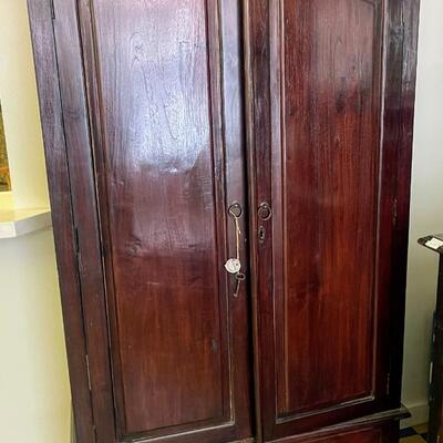 1 unbranded Vintage locking wood cabinet / bookcase / project piece, has key; back is off but can be reattached with nails. 
