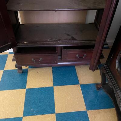 1 unbranded Vintage locking wood cabinet / bookcase / project piece, has key; back is off but can be reattached with nails. 