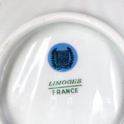LIMOGES FRANCE FLOWER & BUTTERFLY SEASHELL DISH