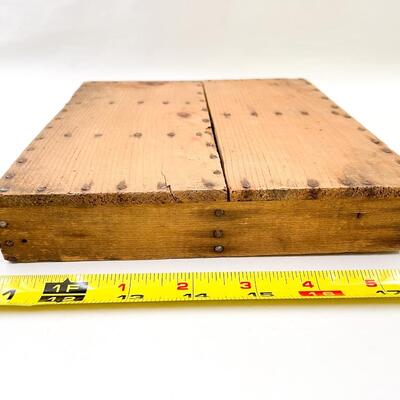 SNAP PRIMITIVE WOODEN CURIO SHELF