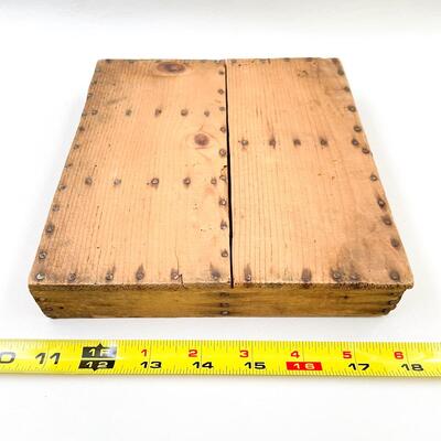 SNAP PRIMITIVE WOODEN CURIO SHELF