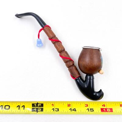 DECORATIVE WOODEN PIPE WITH FLOWER