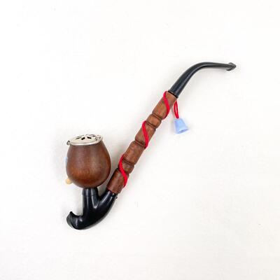 DECORATIVE WOODEN PIPE WITH FLOWER