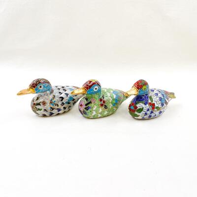 SMALL ASIAN CLOISONNÃ‰ STYLE DUCKS, SET OF 3