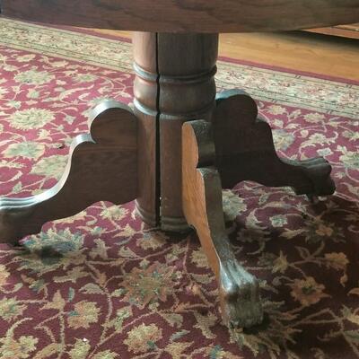 Lot #81  Antique Dining Room Table with 6 leaves