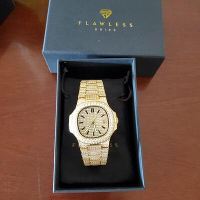 Flawless Drip Fancy Men's Watch - New in Box