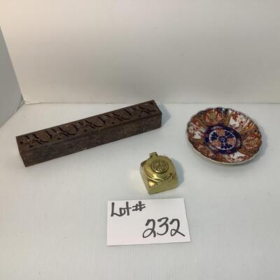 232 Vintage Marbled Stone. Brass Ink well, Chinese Export Fruit