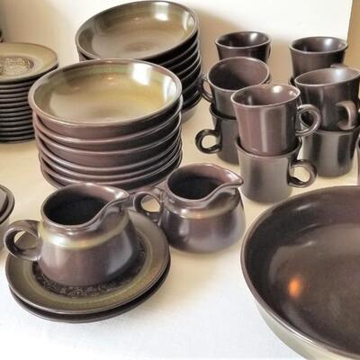 Lot #85  Mid-Century Franciscan Stoneware Dish Set - good condition