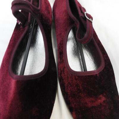 Nature Breeze Mary Jane Womens Flats, Size 10, Wine & Navy Color