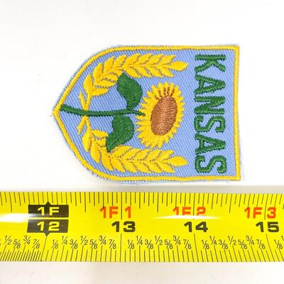 KANSAS SUNFLOWER EMBROIDERED BADGE / PATCH